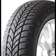 Maxxis WP-05 ARCTICTR. 165/65R15 81T Téli gumiabroncs